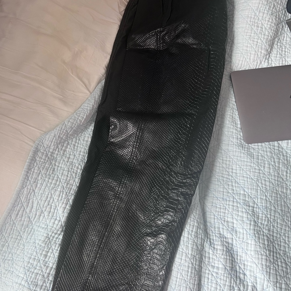 Babaton Textured Black Jacket - image 4